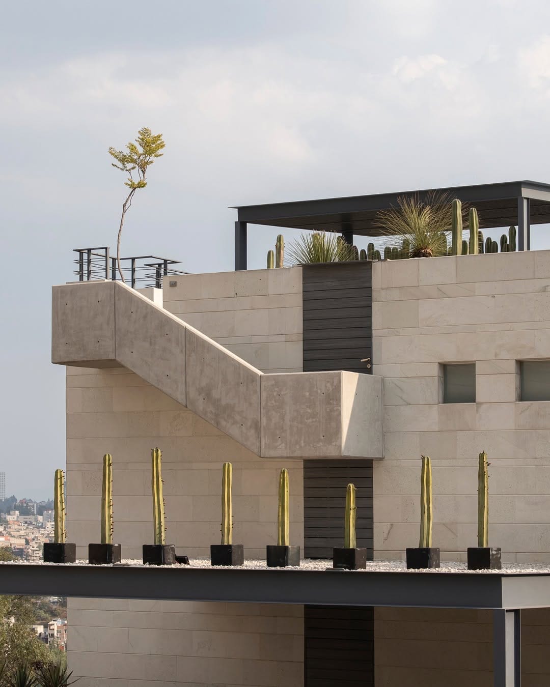 Post 10 by Quaterna Arquitectos on Instagram (carousel)