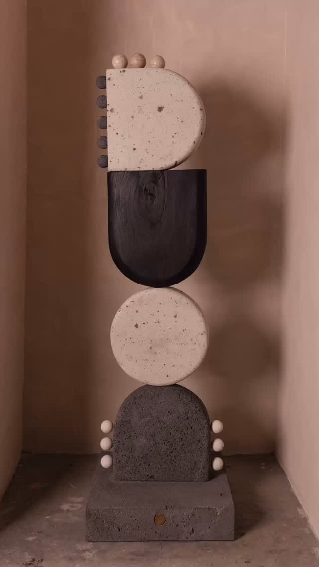 Post 6 by Daniel Orozco on Instagram (video)