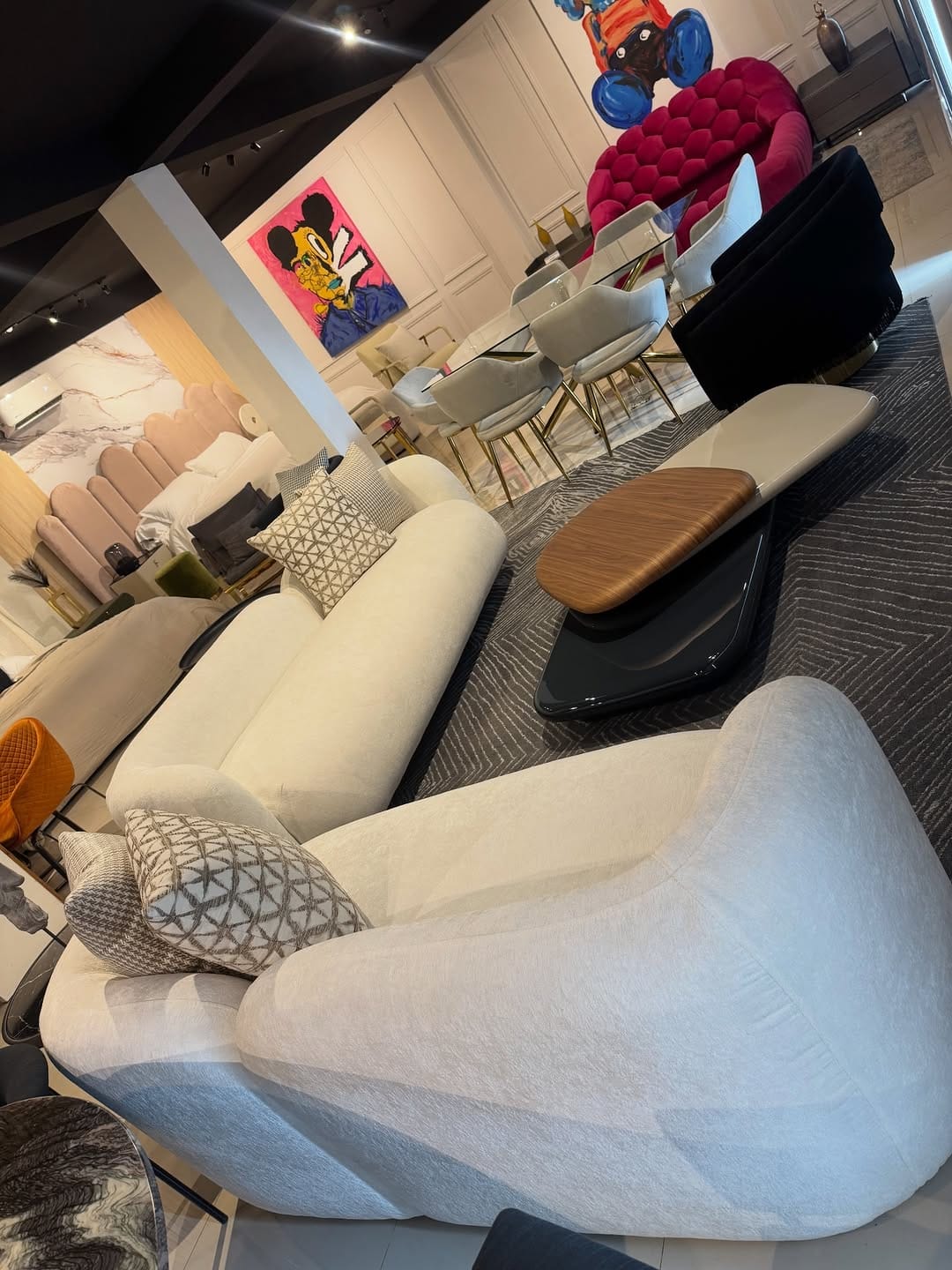 Post 6 by Magic Muebles on Instagram (carousel)