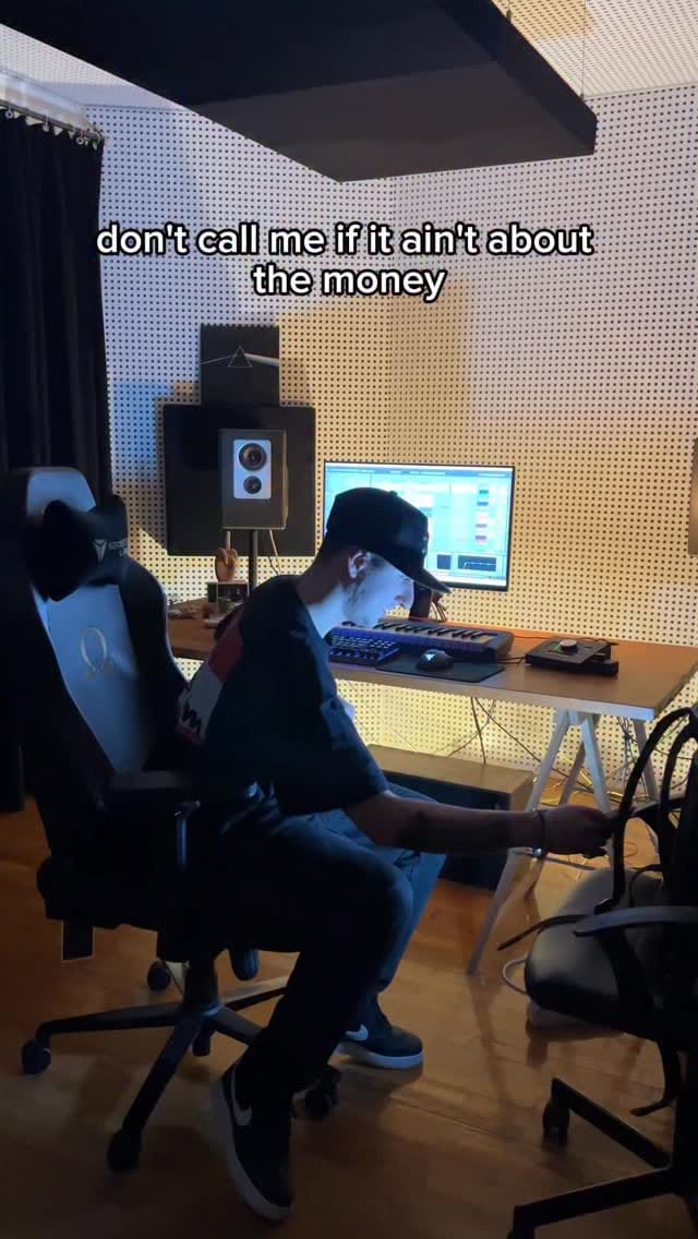 Post 9 by 𝐉𝐚𝐦𝐞𝐬 𝐉𝐢𝐦 on Instagram (video)