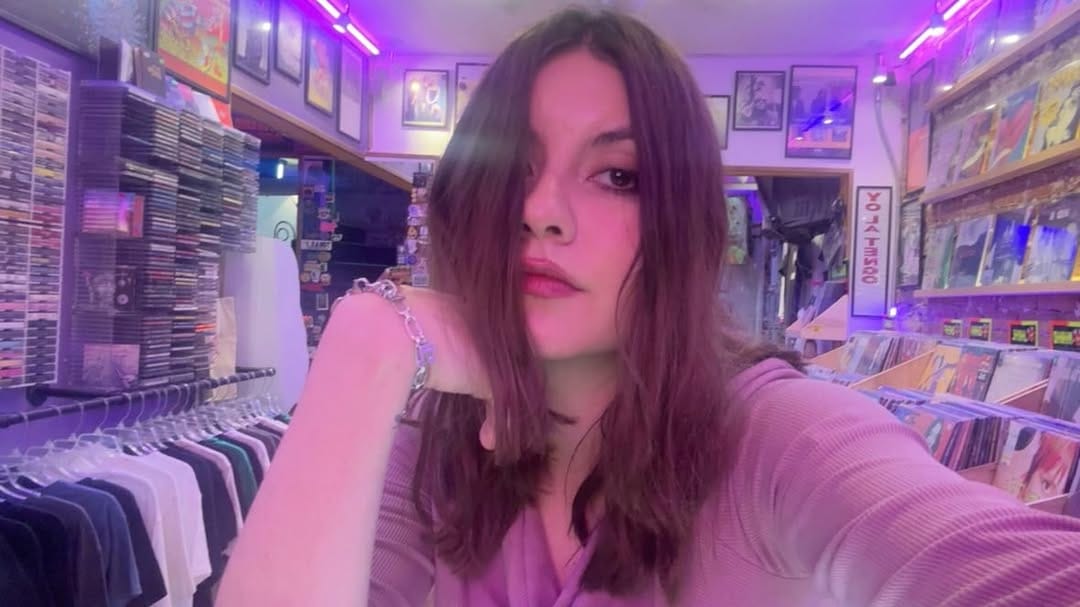 Post 6 by Muñeca on Instagram (carousel)