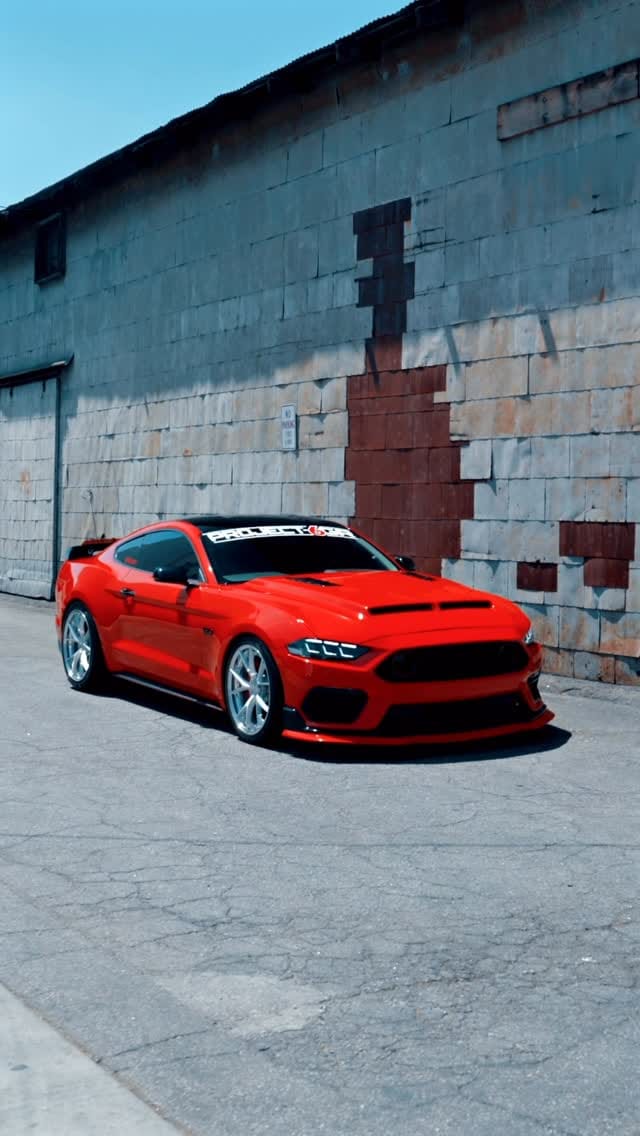 Post 5 by R A C E R E D _ 5.0hh on Instagram (video)