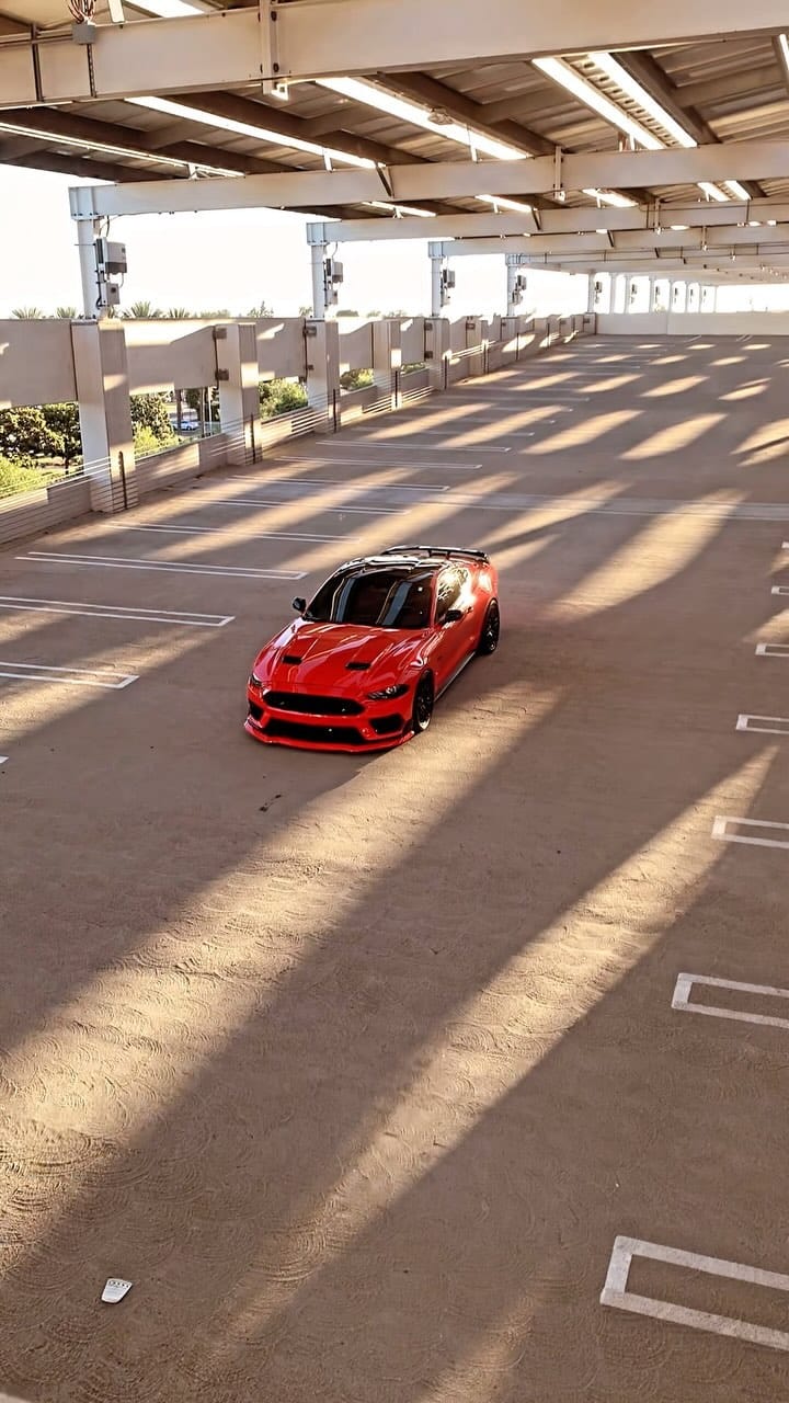 Post 10 by R A C E R E D _ 5.0hh on Instagram (video)