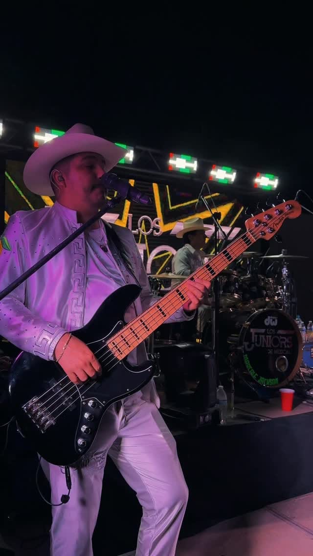 Post 6 by Los Juniors De Mexicali on Instagram (video)