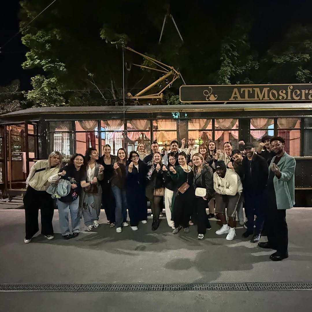 Post 8 by Doña Cultura on Instagram (carousel)