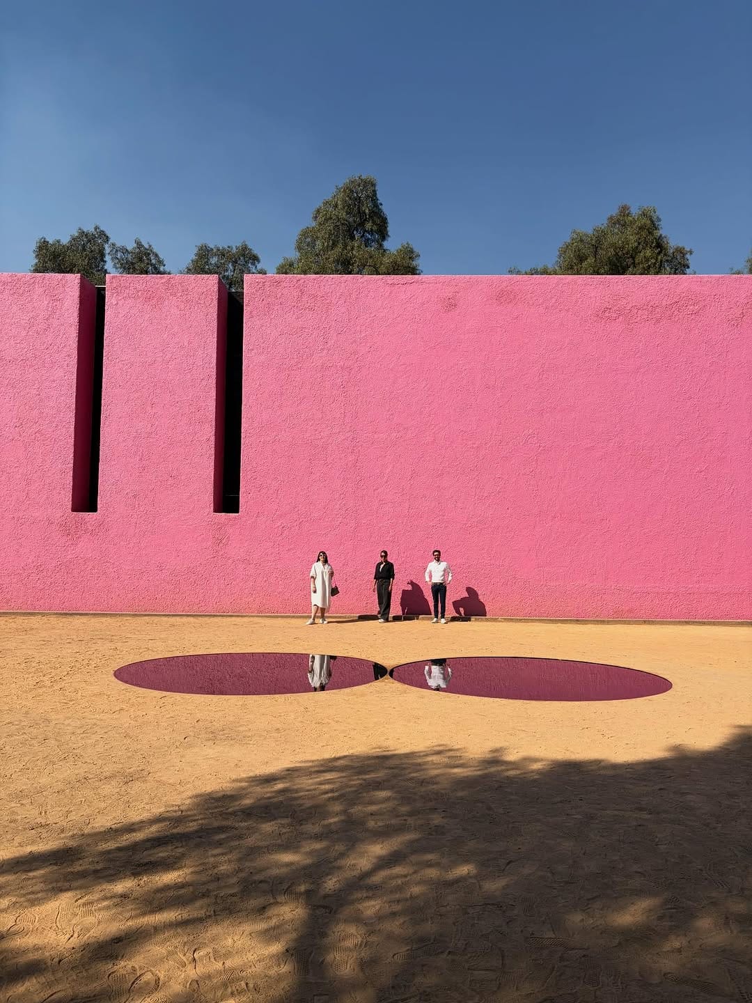 Post 4 by Doña Cultura on Instagram (carousel)