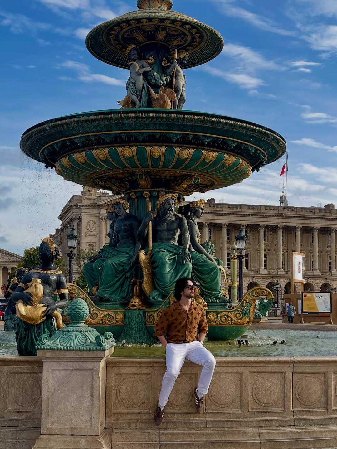 Post 5 by Samir Galán on Instagram (carousel)