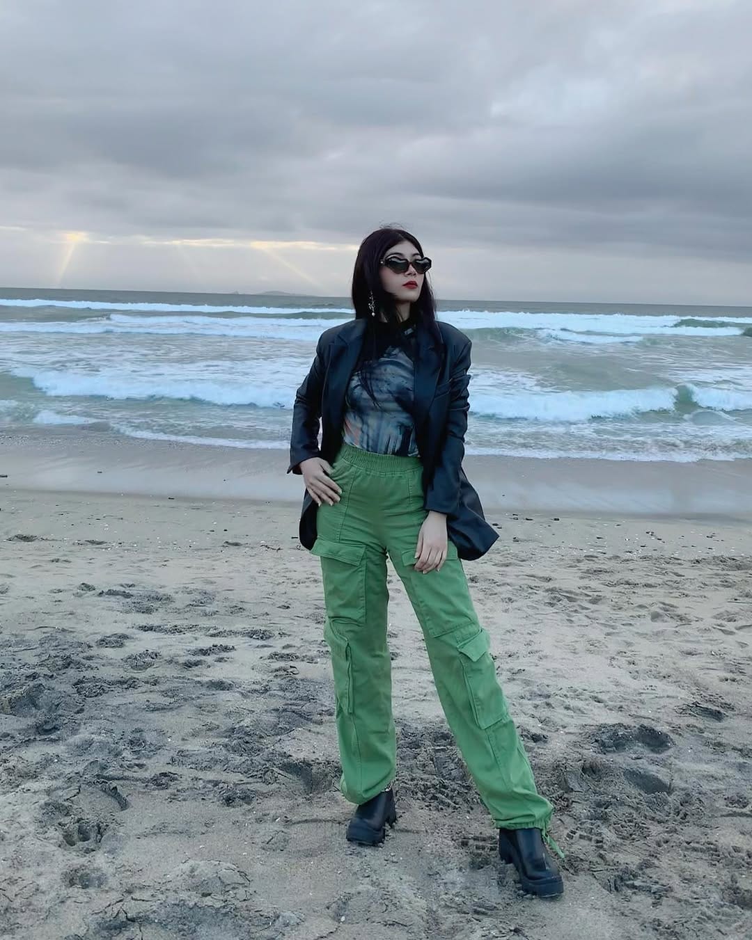 Post 5 by Ingrid M. | Fashion Stylist | Modelo on Instagram (carousel)
