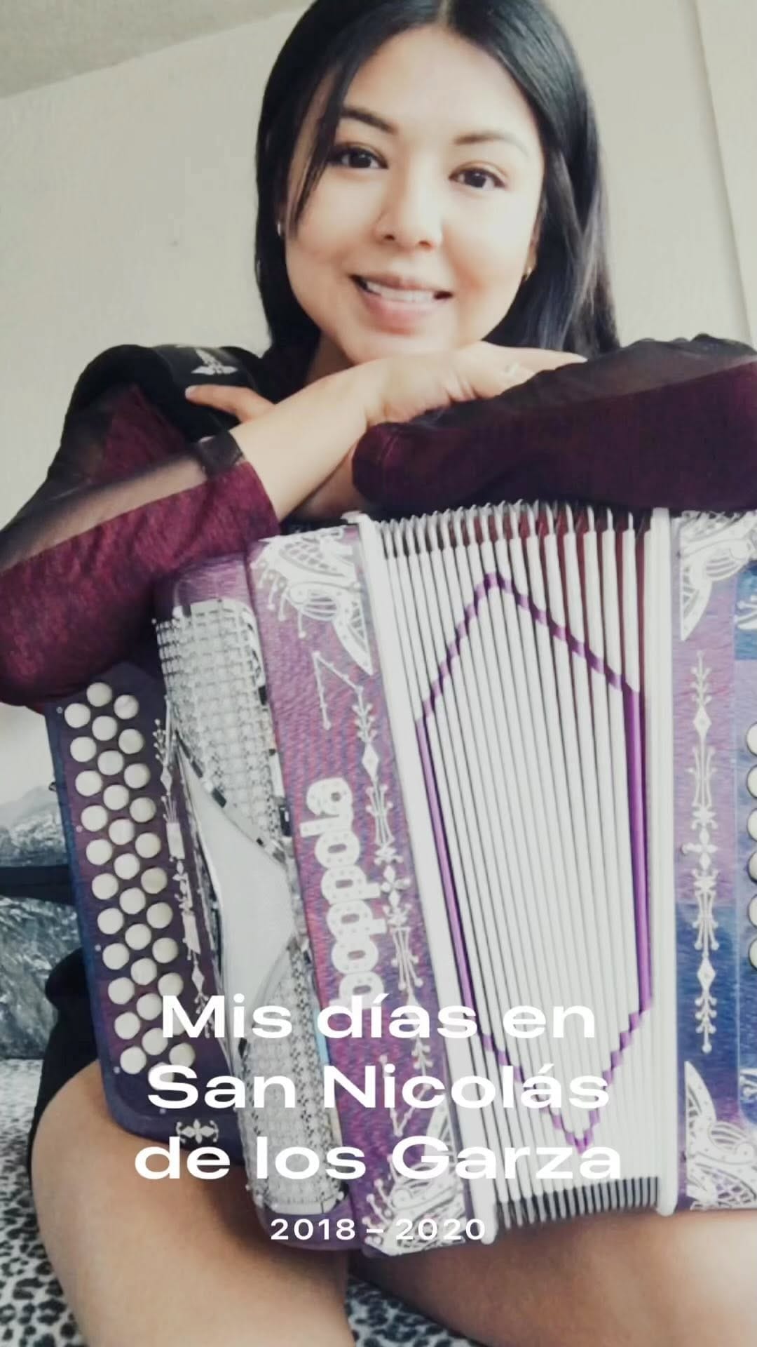 Post 6 by Alma Vega Dra. Acordeón on Instagram (video)