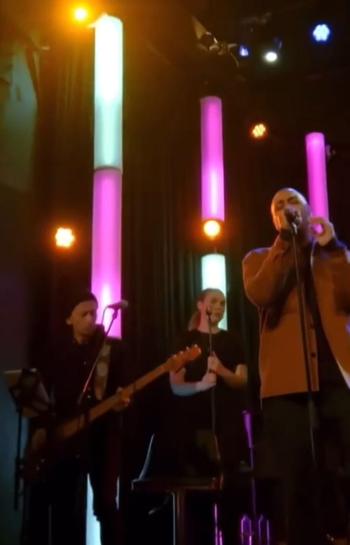 Post 8 by LEON | SINGER | SONGWRITER on Instagram (video)