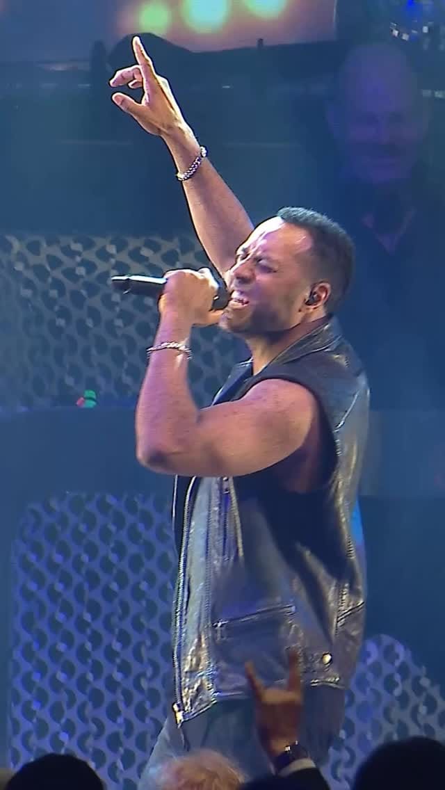 Post 3 by LEON | SINGER | SONGWRITER on Instagram (video)