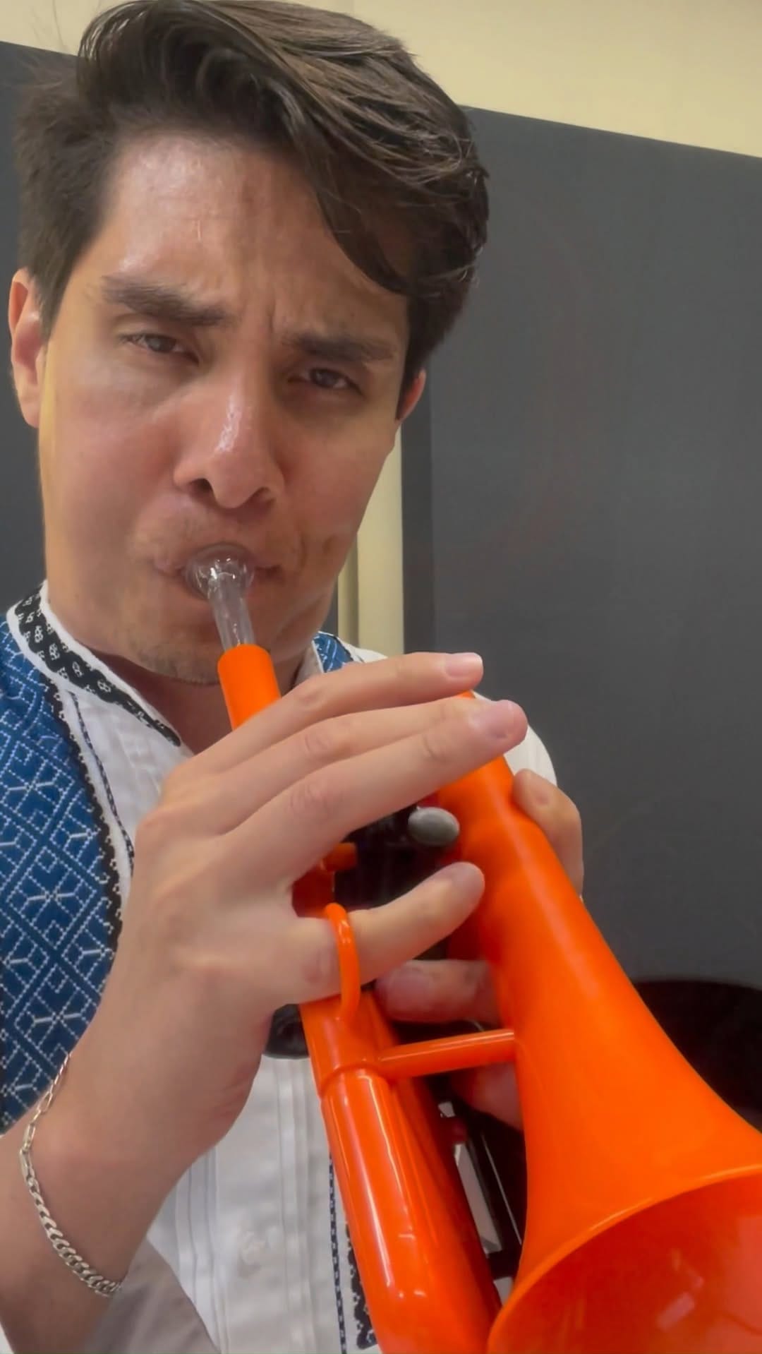 Post 1 by C a r l o s   G ó m e z 🇲🇽 on Instagram (video)