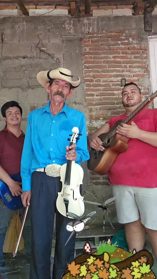 Post 9 by Roy García on Instagram (video)
