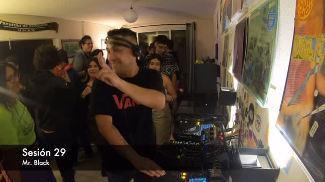 Post 8 by Mr Black on Instagram (video)