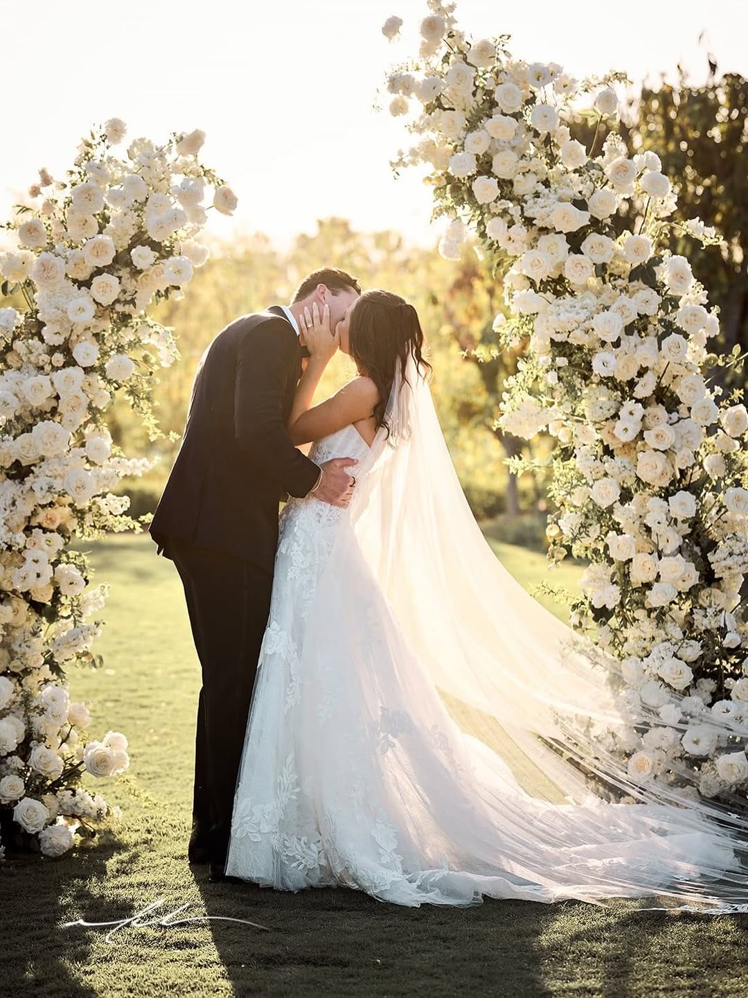 Post 8 by Los Cabos Wedding Planner on Instagram (carousel)