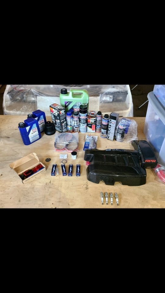 Post 10 by 👑CARBON FIBER K04 MK5 GTI 🚘 on Instagram (video)