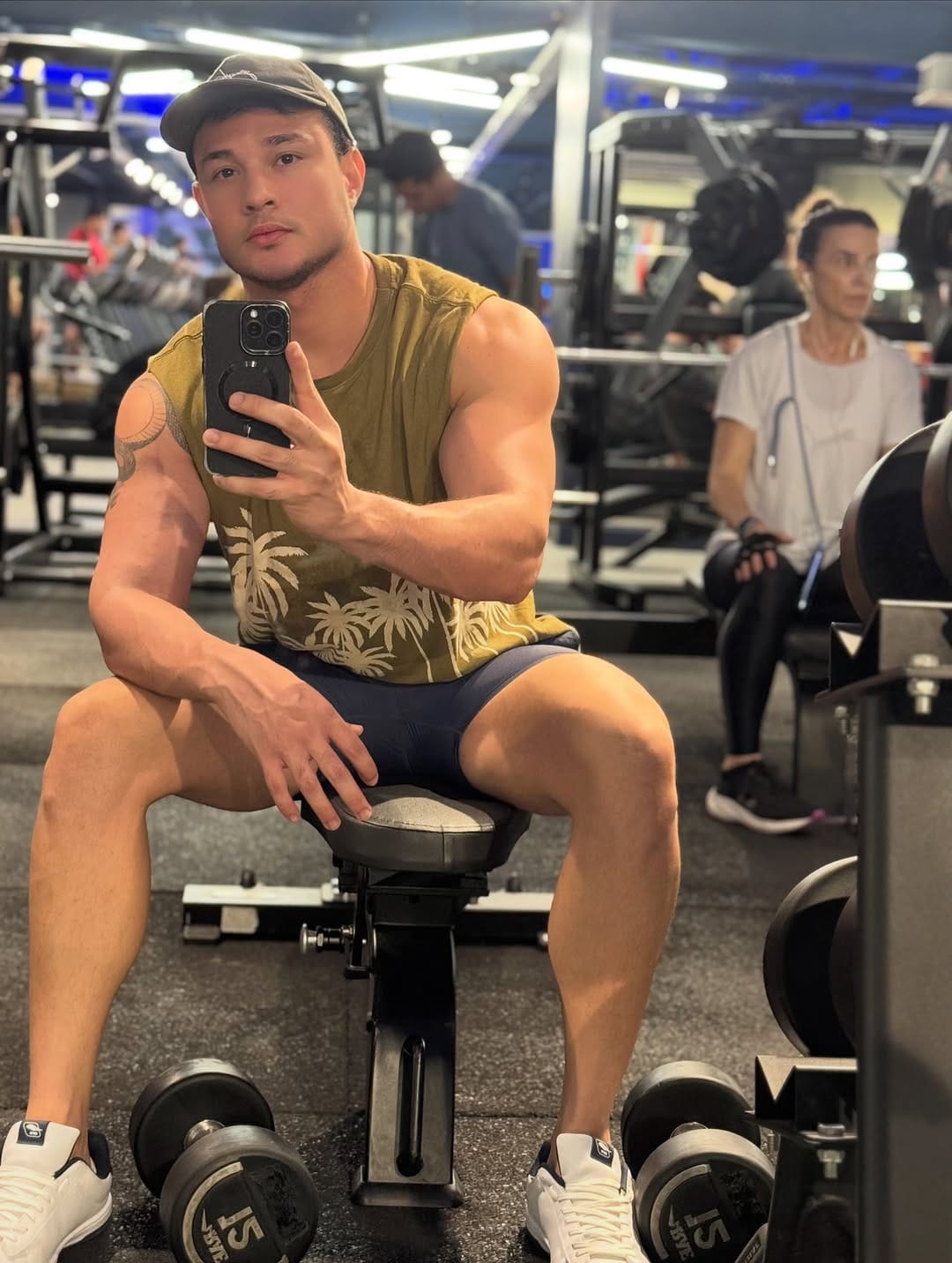 Post 5 by GABRIEL MIRANDA on Instagram (carousel)