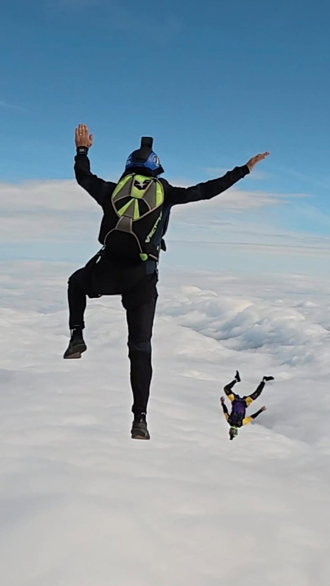 Post 4 by Rodrigo Stulzer on Instagram (video)