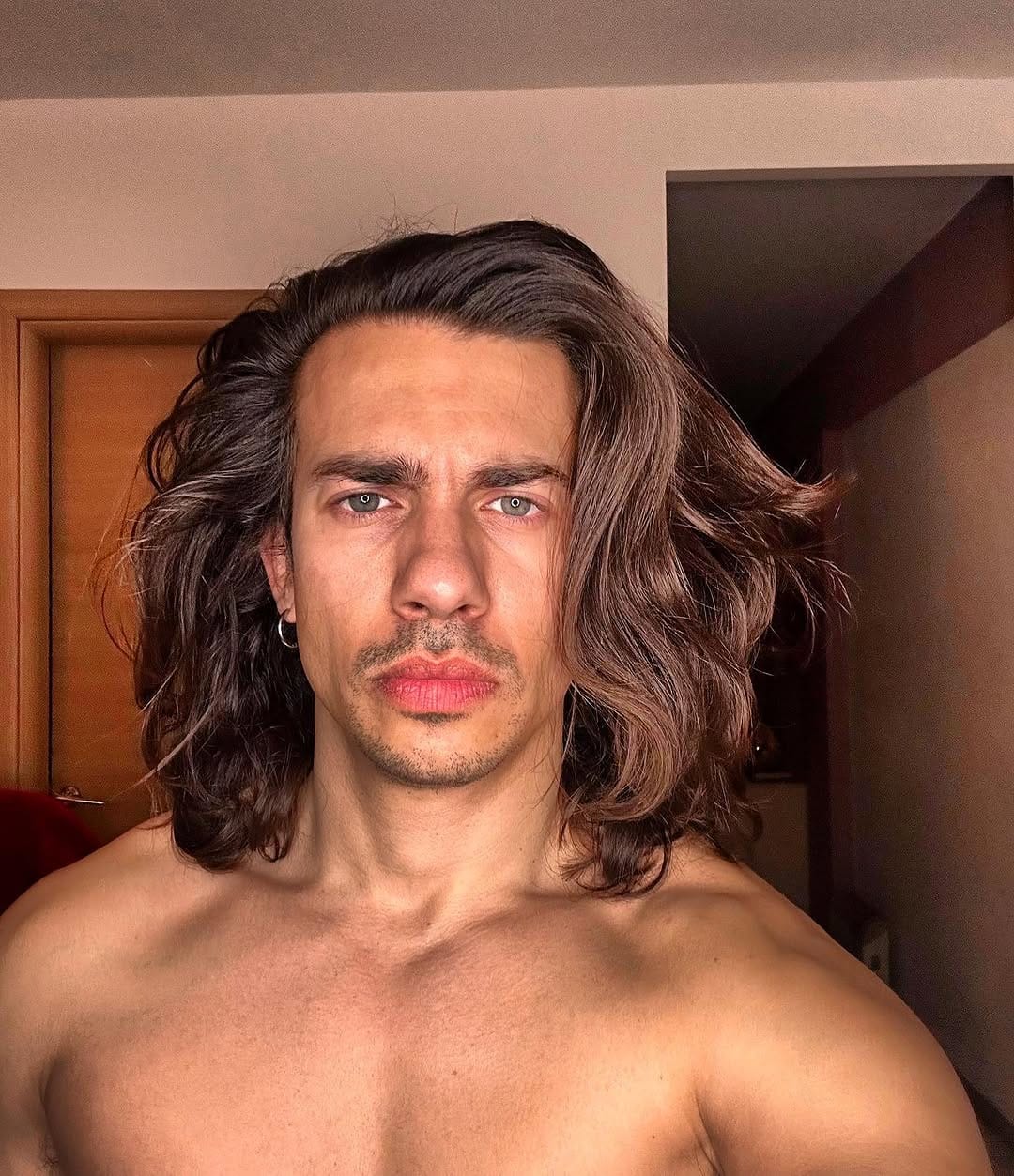 Post 9 by Aris on Instagram (image)