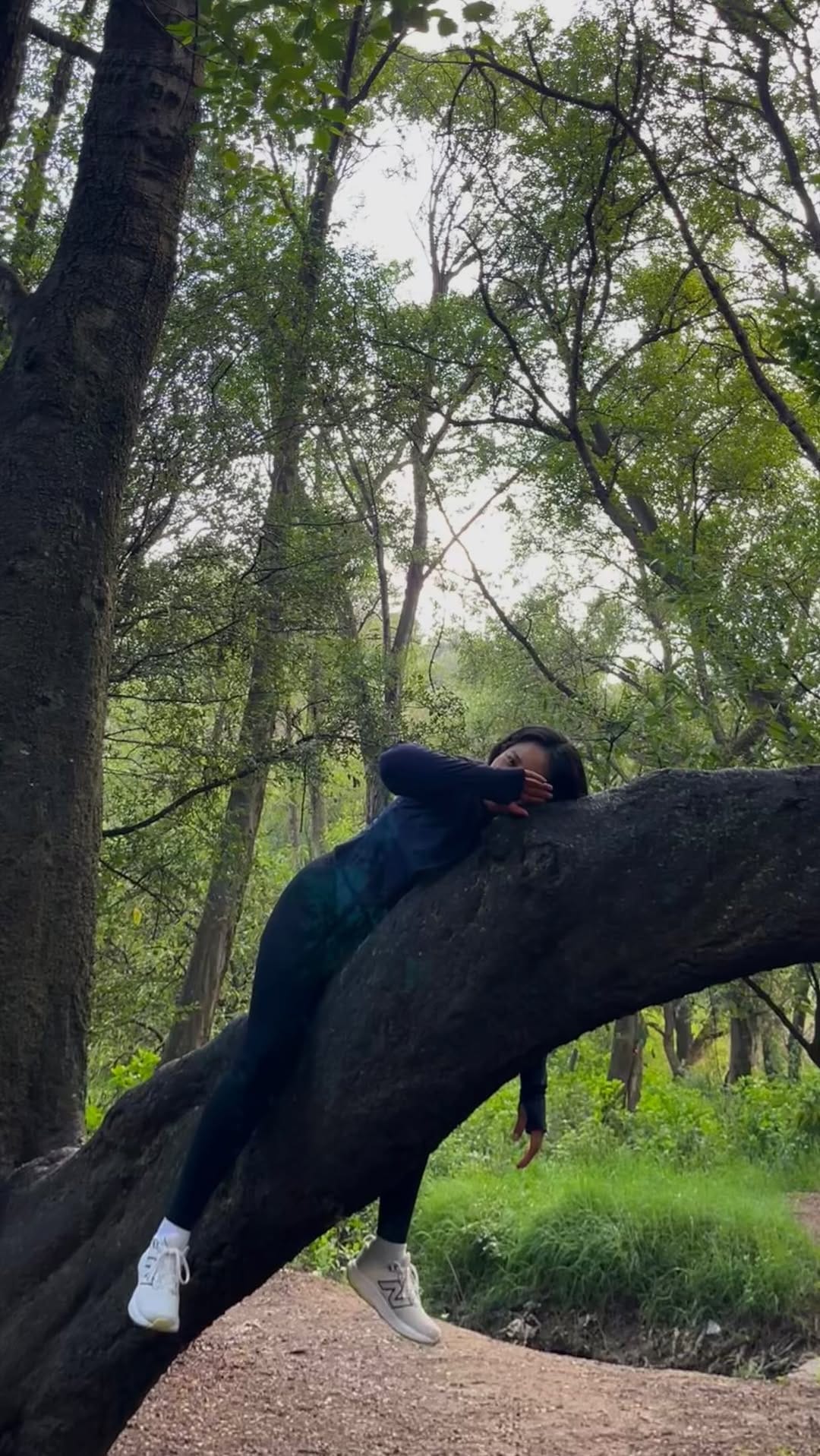Post 6 by Ness Raím on Instagram (video)
