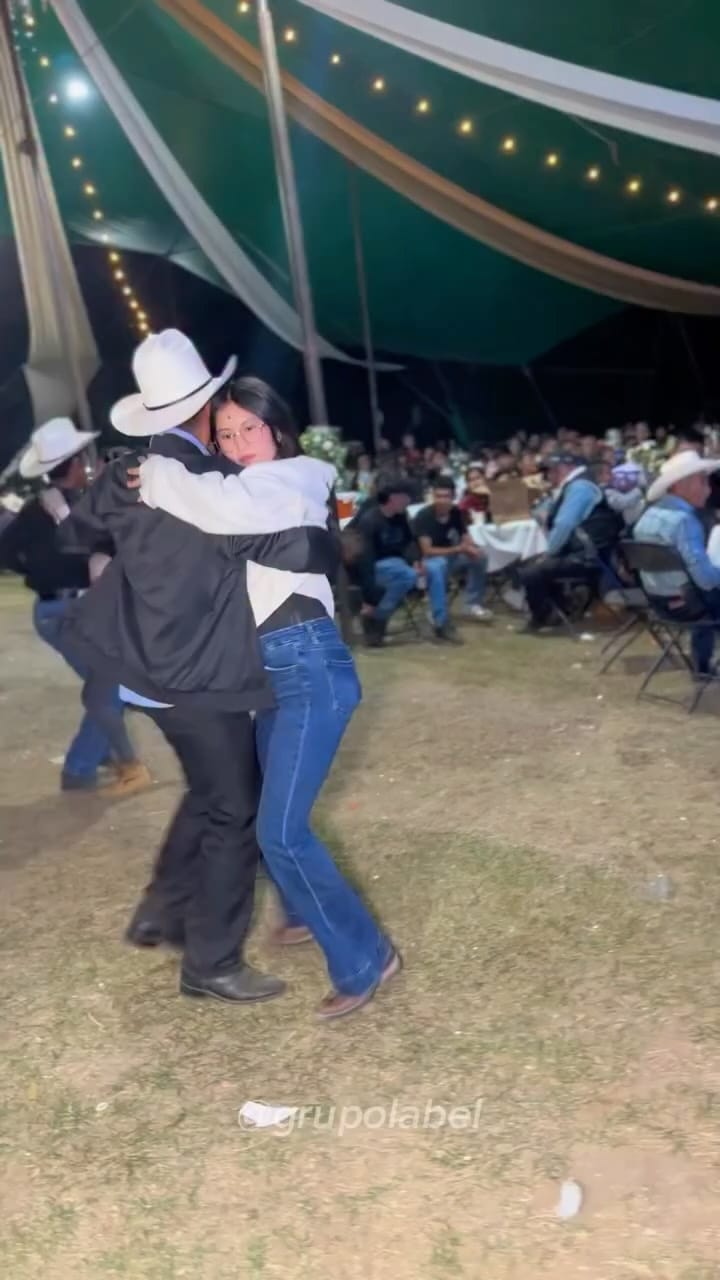 Post 4 by 𝐆𝐫𝐮𝐩𝐨 𝐋𝐚𝐛𝐞𝐥 on Instagram (video)