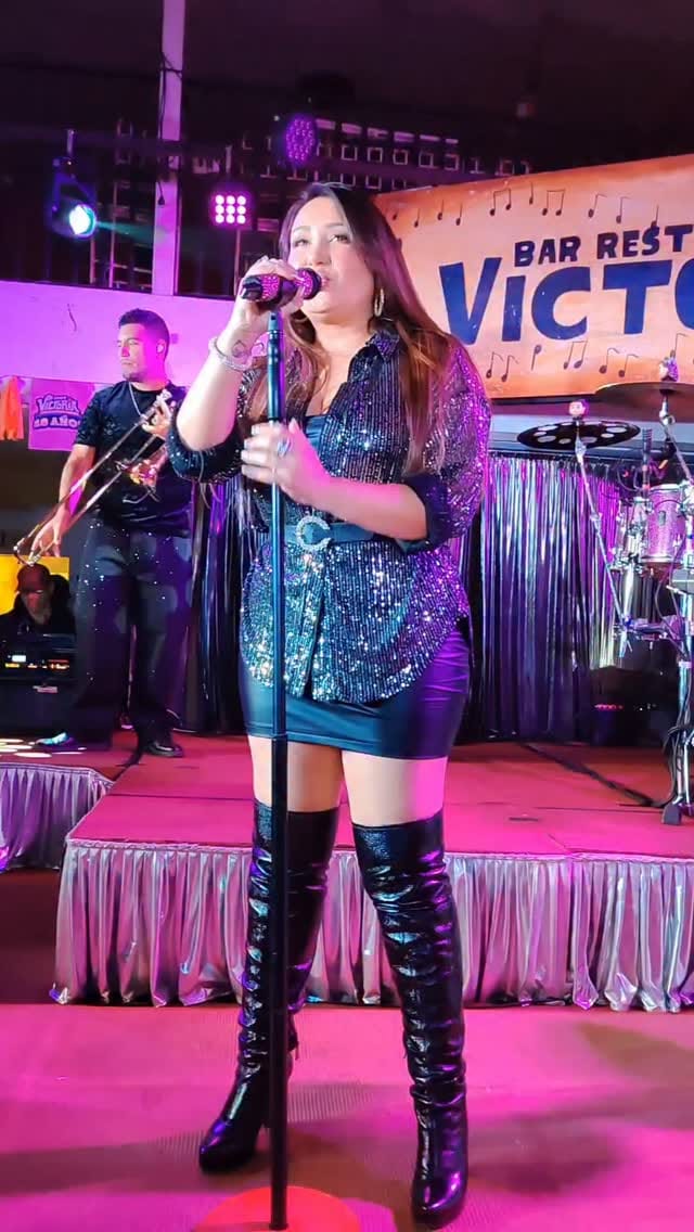 Post 1 by Suena La Cumbia (Oficial) 🎹 on Instagram (video)