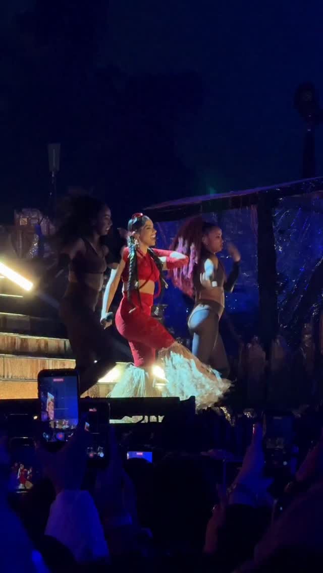 Post 9 by Anitta México (Oficial) 🇲🇽 on Instagram (video)