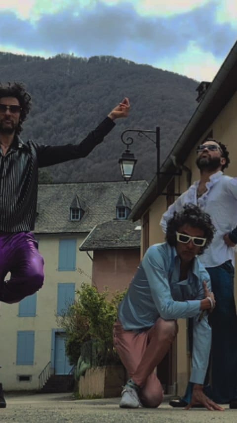 Post 3 by Sonoras Mil on Instagram (video)