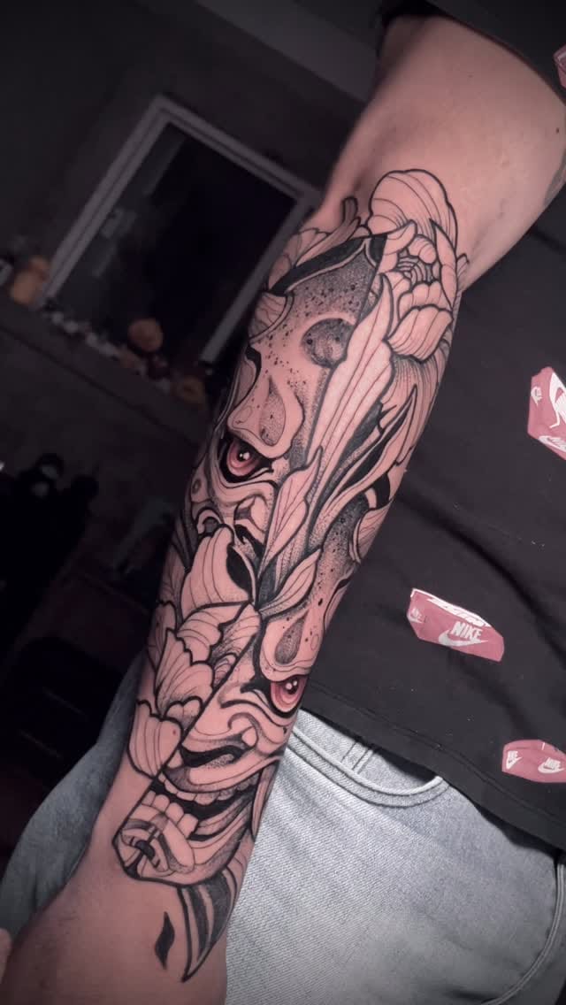Post 5 by 🎨Coppelia Romero on Instagram (video)