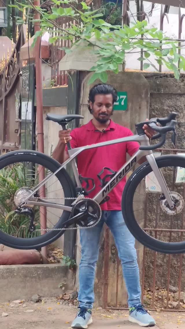 Post 5 by 5AM Bicycle Studio on Instagram (video)