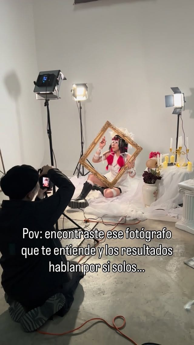 Post 5 by La Lele 💜 on Instagram (video)