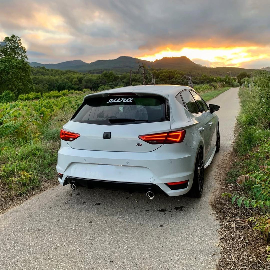 Post 7 by Seat Leon FR 5F on Instagram (image)