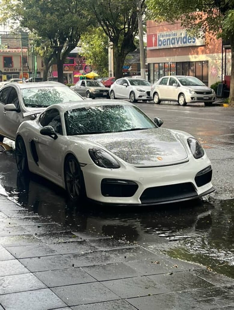 Post 6 by Autos Exóticos T/M on Instagram (image)