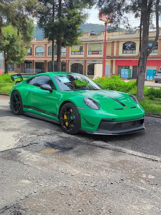 Post 4 by Autos Exóticos T/M on Instagram (carousel)