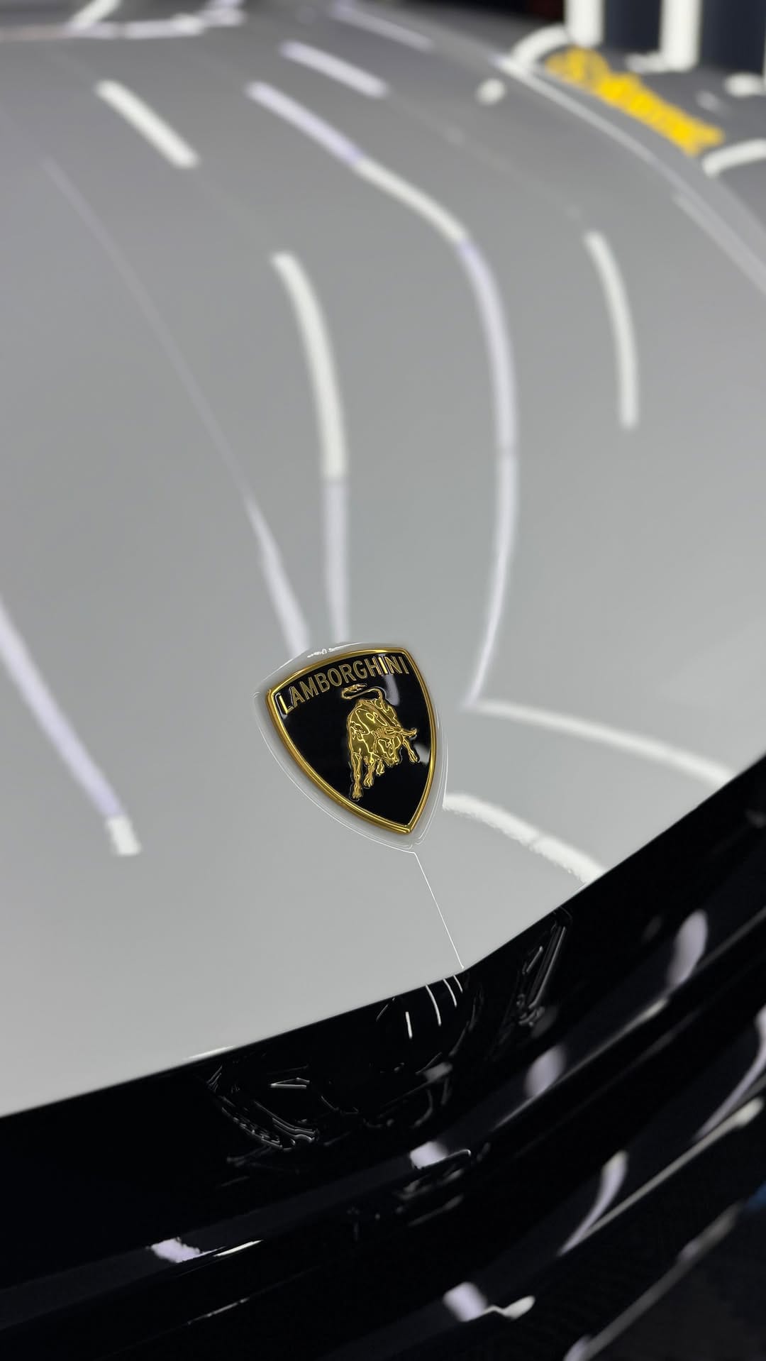 Post 9 by KingDetailer on Instagram (video)