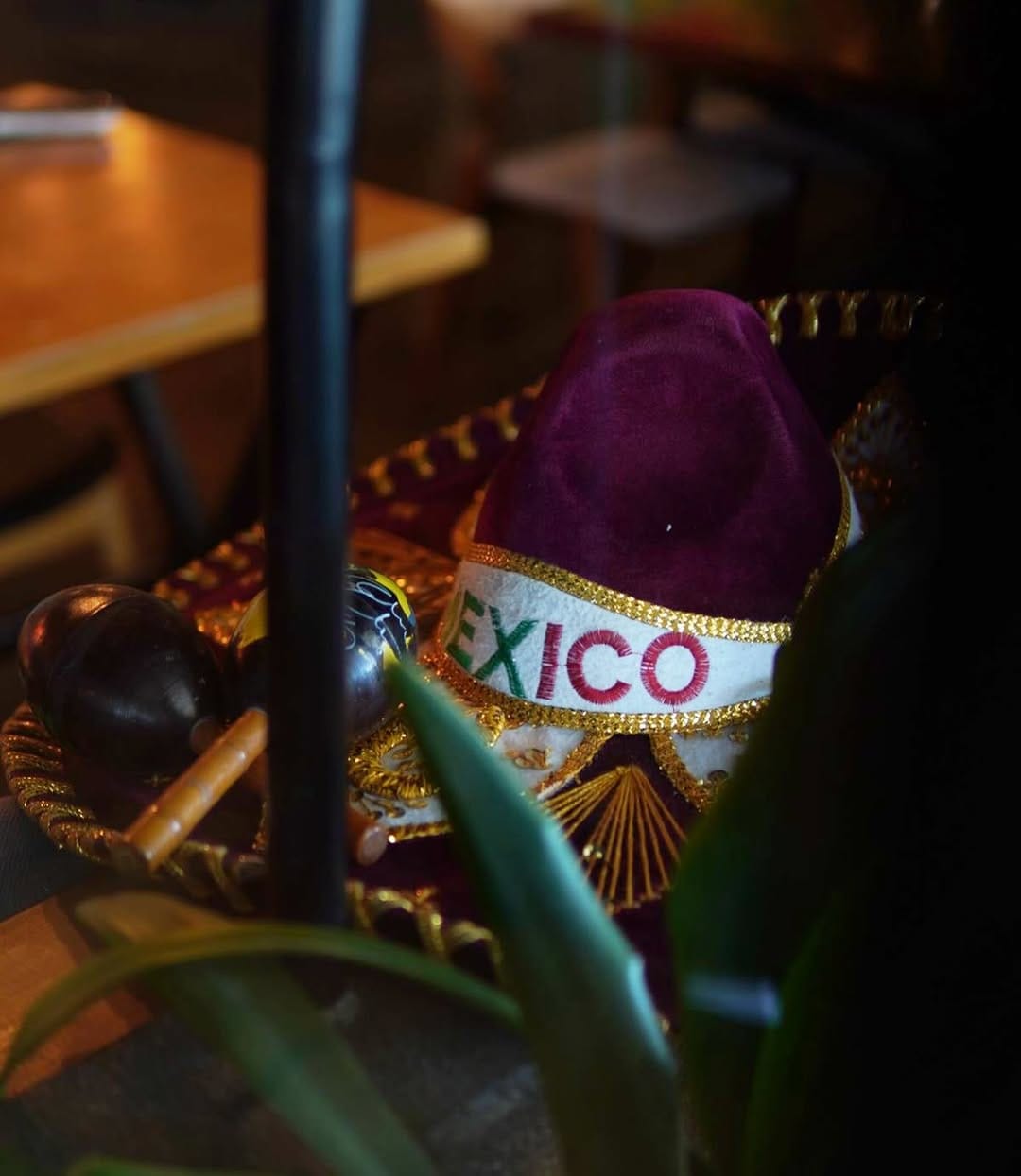 Post 8 by Señor Truco on Instagram (image)