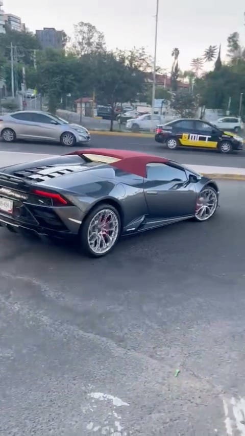 Post 7 by ᗩυтoѕ Exoticos Qυereтaro 🌞 on Instagram (video)