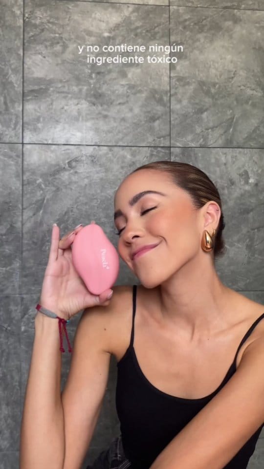 Post 10 by Peach on Instagram (video)