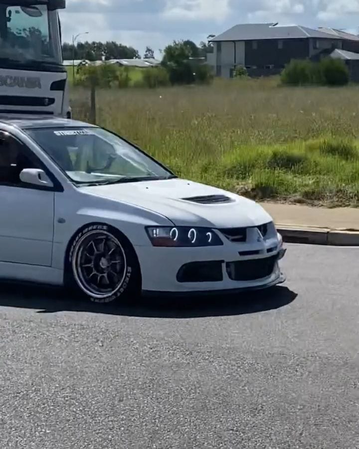 Post 4 by 𝙑𝙞𝙧𝙖𝙡 | 𝙎𝙪𝙥𝙚𝙧𝙘𝙖𝙧 | 𝙑𝙞𝙙𝙚𝙤𝙨 on Instagram (video)