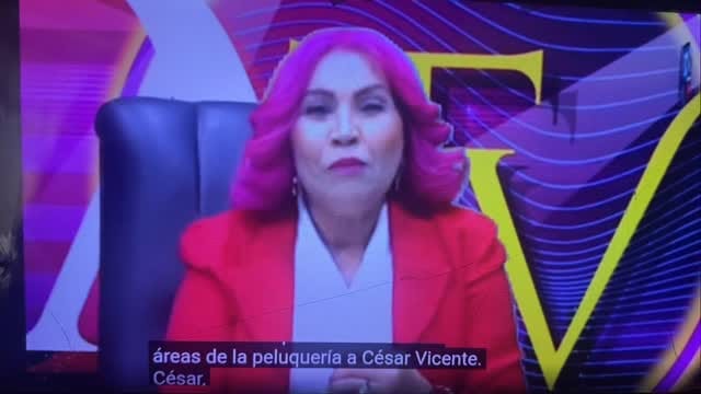 Post 7 by Cesar Vicente peluqueros on Instagram (video)