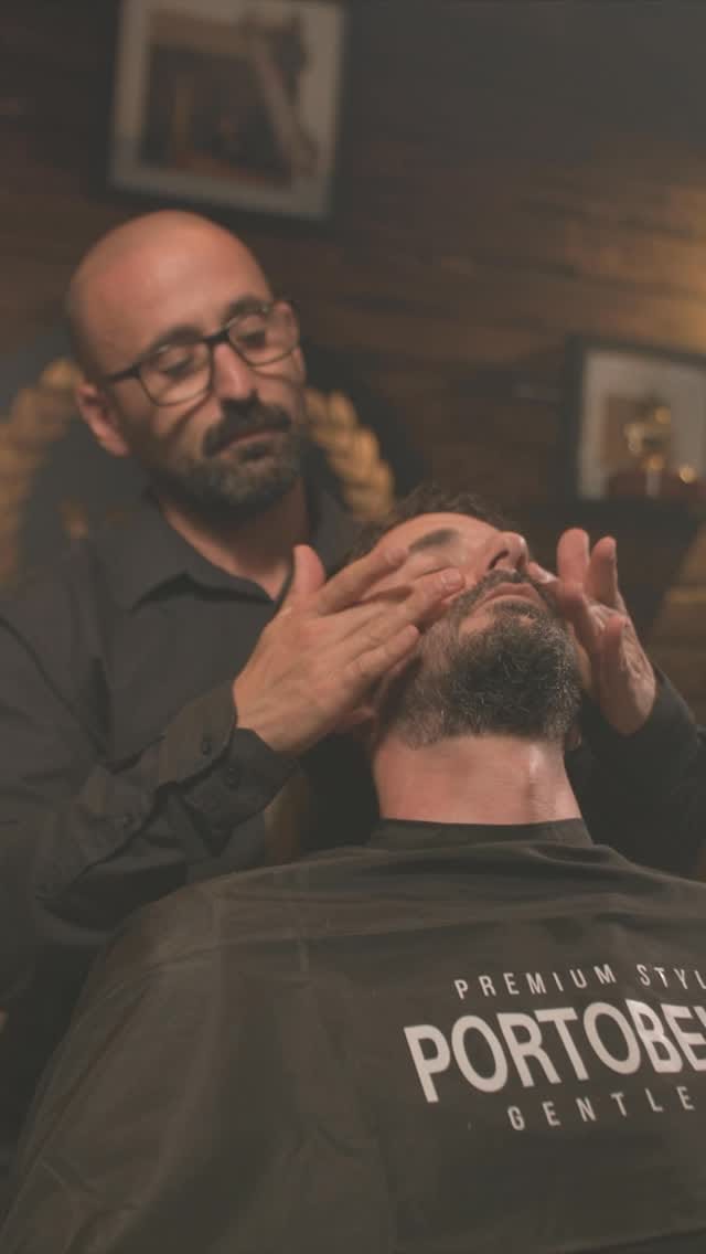 Post 2 by Cesar Vicente peluqueros on Instagram (video)