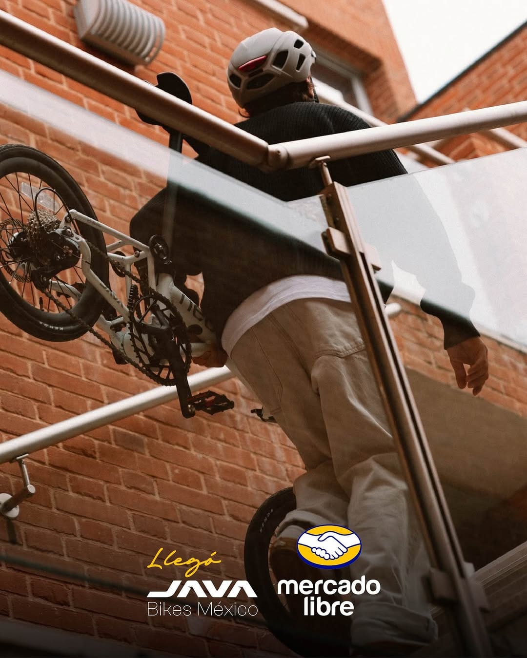 Post 8 by Java Bikes Mexico on Instagram (image)