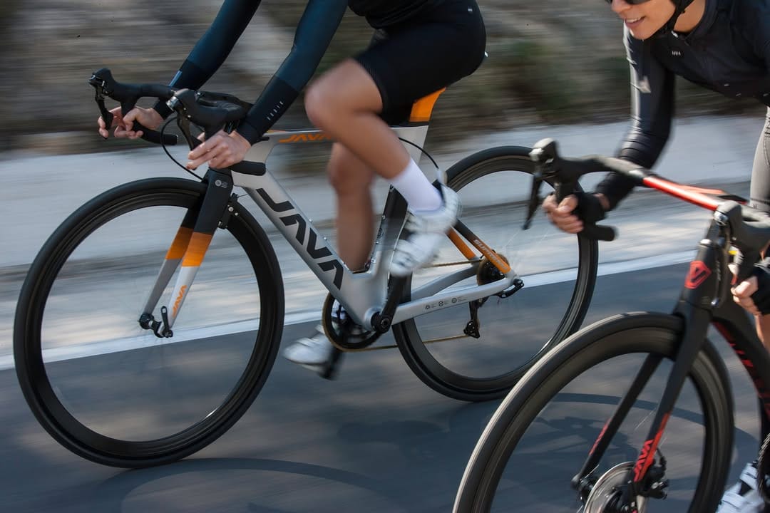 Post 10 by Java Bikes Mexico on Instagram (image)