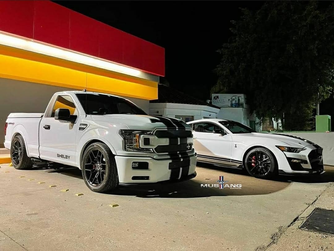 Post 10 by Mustang Culiacan® on Instagram (image)