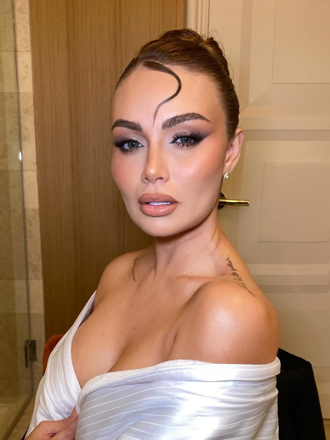 Post 9 by 𝐆𝐀𝐁𝐑𝐈𝐄𝐋𝐀 𝐑𝐎 on Instagram (carousel)