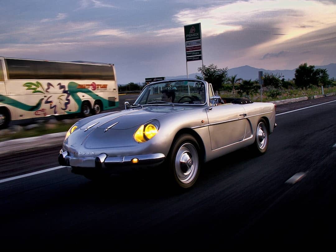 Post 4 by Automóviles Clásicos México on Instagram (image)