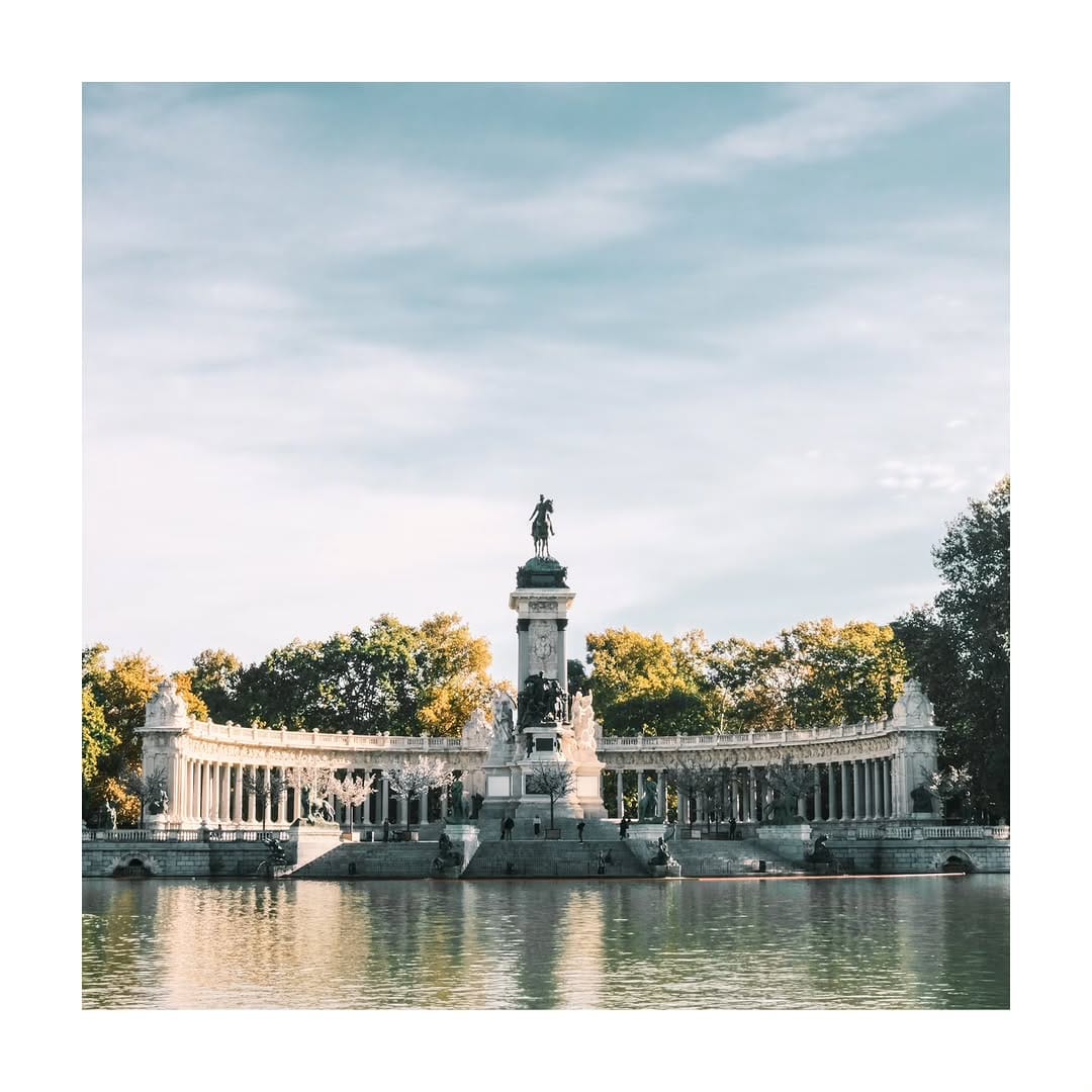 Post 3 by Johnny Green on Instagram (image)