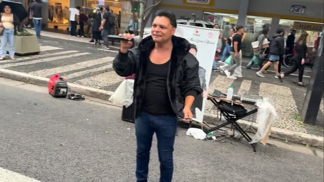 Post 2 by Alexleoneoficial🧿 on Instagram (video)