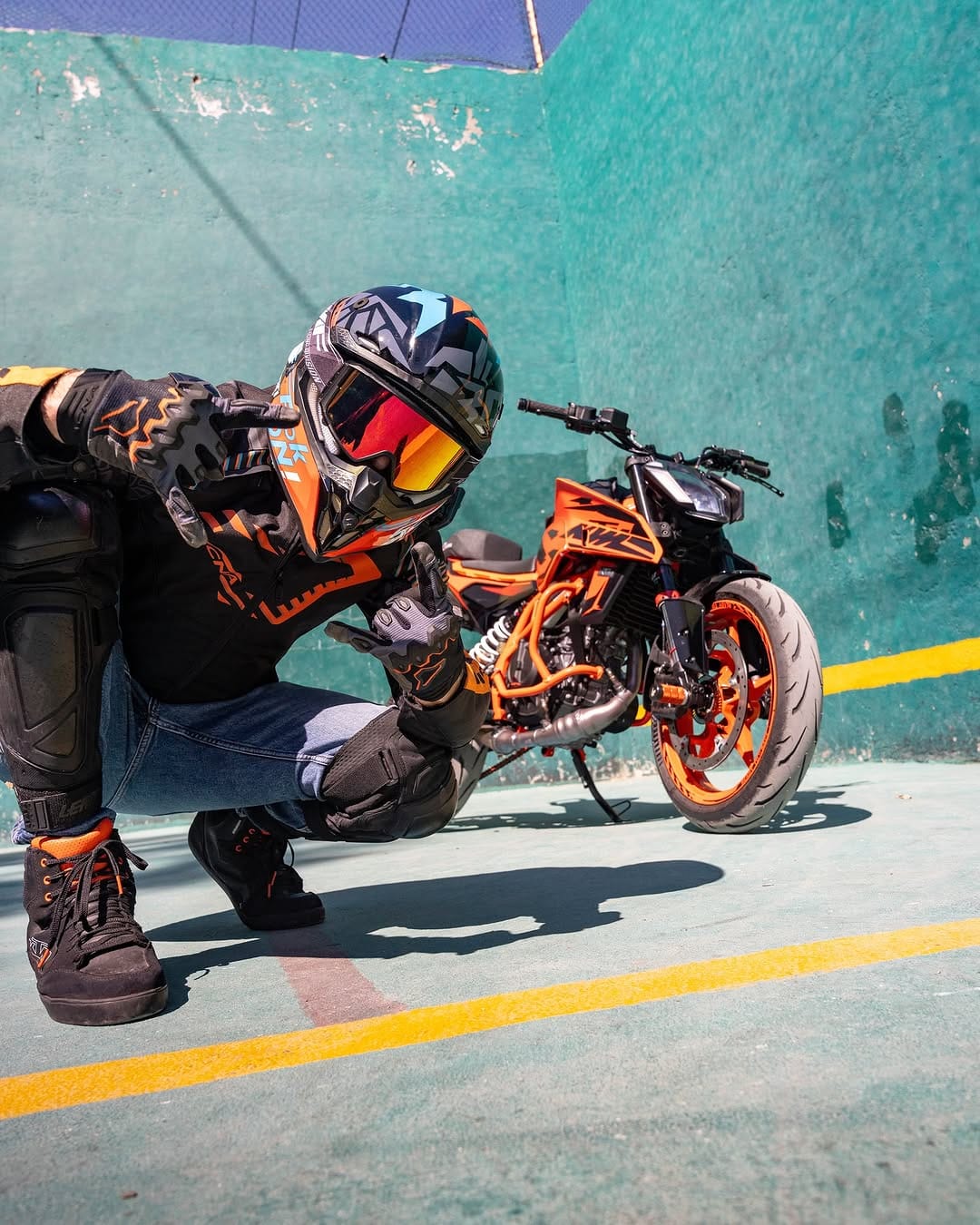Post 10 by @ktm_mexico on Instagram (carousel)