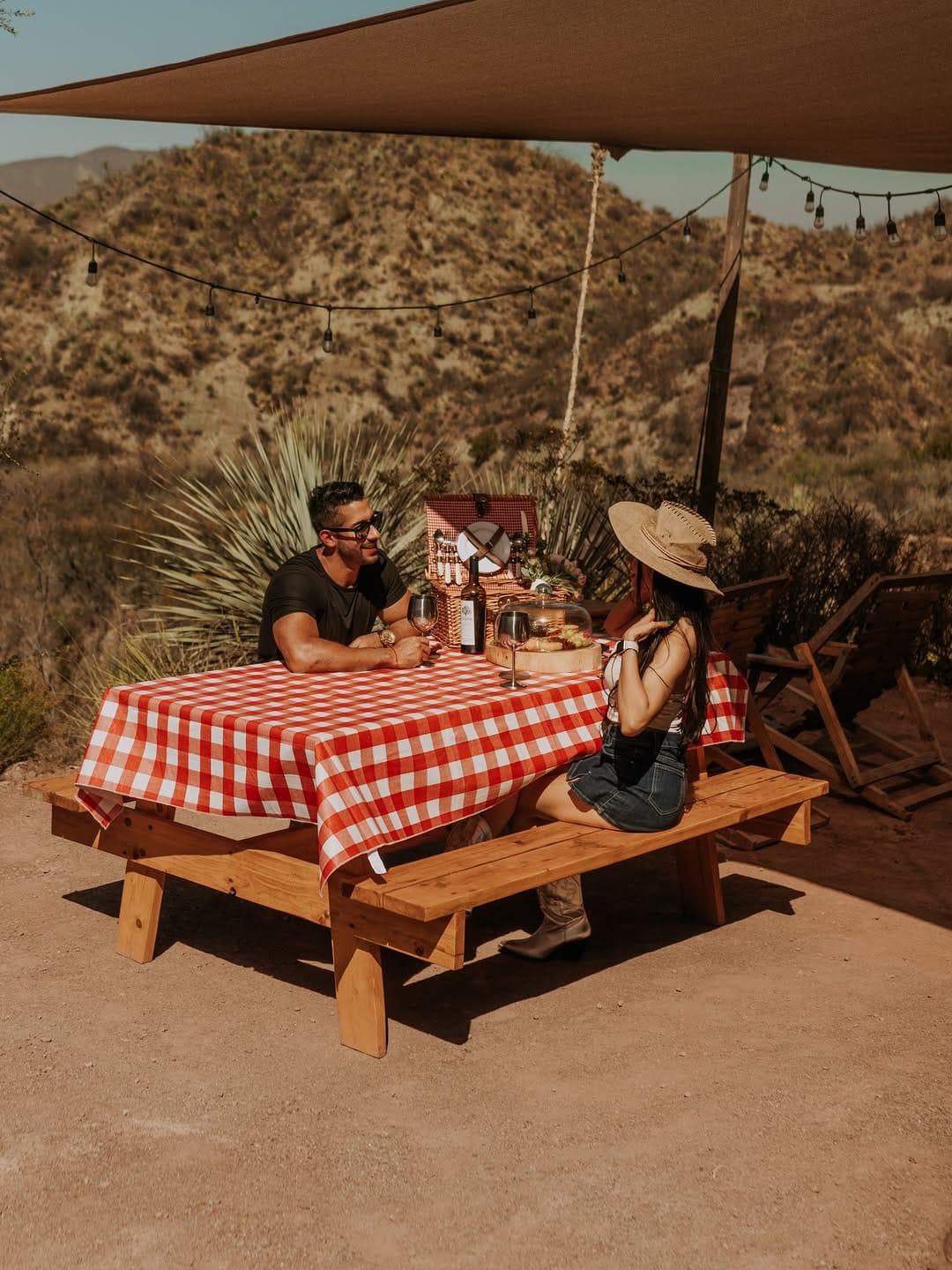 Post 9 by Wander Arteaga on Instagram (carousel)